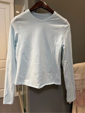 Comfrt Light Blue Crew Neck Tee NWOT